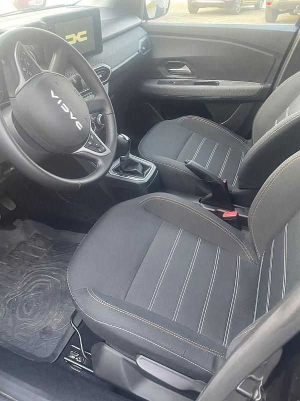 Gebraucht Dacia Sandero Expression 91 PS (66 kW) 2024 Schwarz Kleinwagen