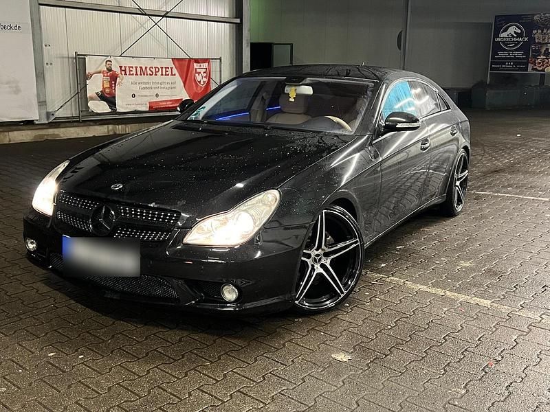 Andere farben Gebraucht 2007 Mercedes CLS350 AMG | 8.000 € - Bild 1/4