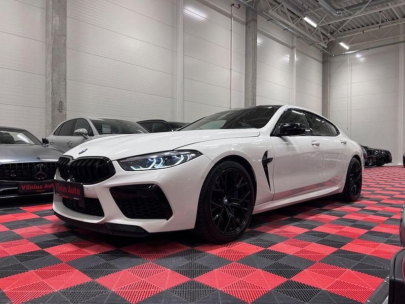 Weiß Gebraucht 2020 BMW M8 Competition Edition Coupé | 80.990 € - Bild 1/4
