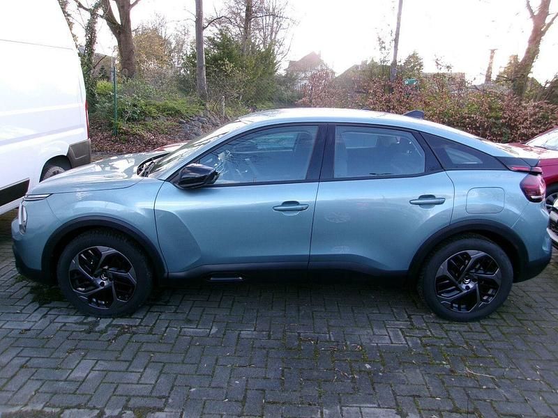 Gebraucht Citroën C4 PureTech 131 PS (96 kW) 2024 Blau SUV