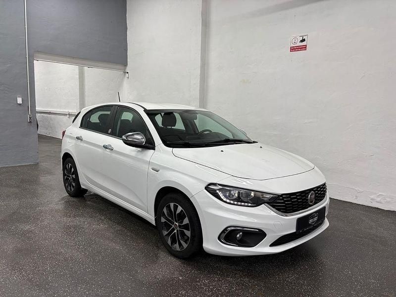 Gebraucht Fiat Tipo Mirror 95 PS (69 kW) 2020 Weiß Limousine