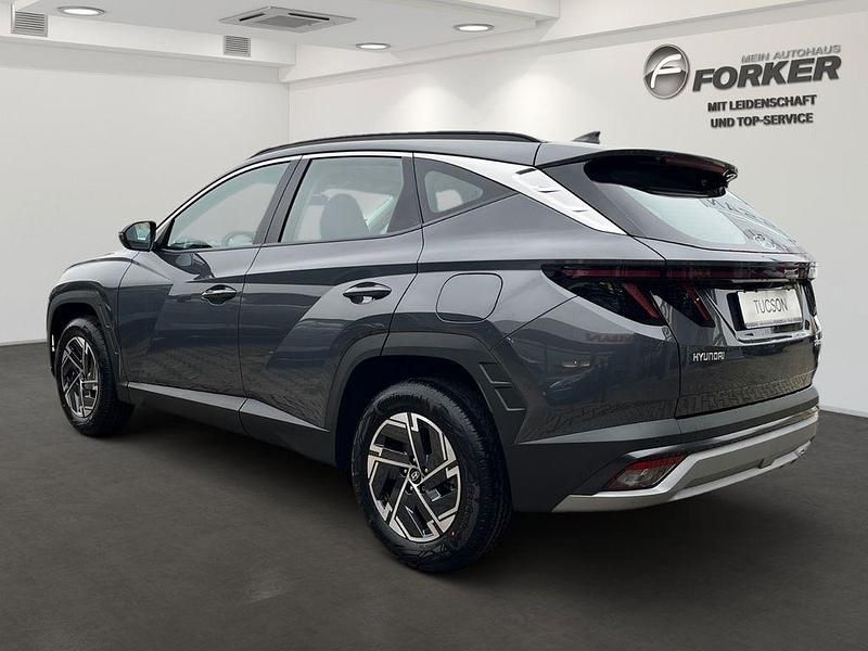 Neu Hyundai Tucson Select 160 PS (117 kW) 2026 Ecotronic grey SUV