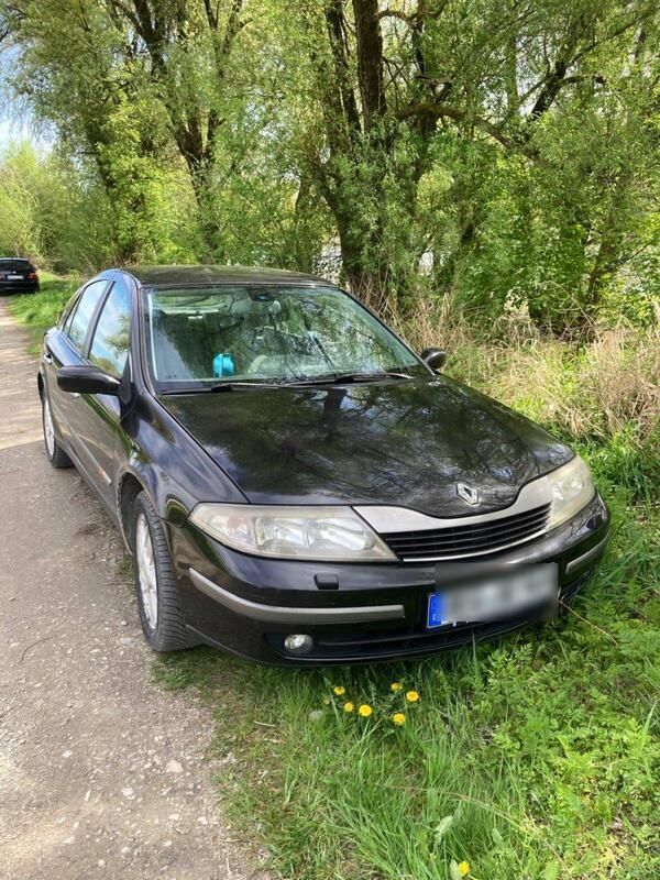 Schwarz Gebraucht 2005 Renault Laguna II Limousine | 500 € (Superpreis) - Bild 1/4