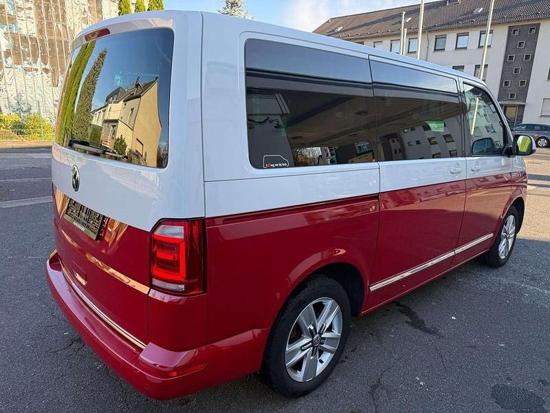 Gebraucht VW Multivan Generation Six 204 PS (150 kW) 2017 Doppel lackierung Van