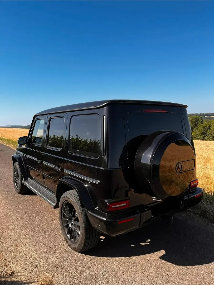 Gebraucht Mercedes G500 AMG 421 PS (309 kW) 2023 Schwarz SUV