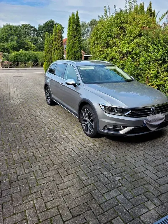 Gebraucht VW Passat Alltrack 190 PS (139 kW) 2017 Silber Kombi