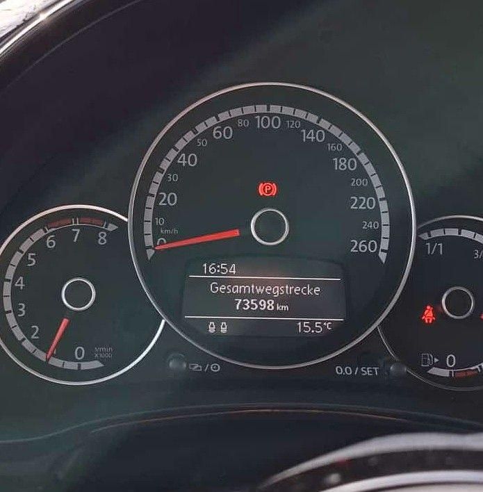 Gebraucht VW Beetle 105 PS (77 kW) 2016 Schwarz Kleinwagen