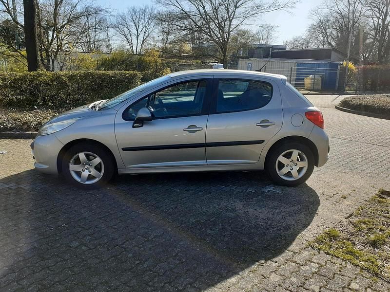 Beige Gebraucht 2009 Peugeot 207 Kleinwagen | 1.250 € (Superpreis) - Bild 1/4