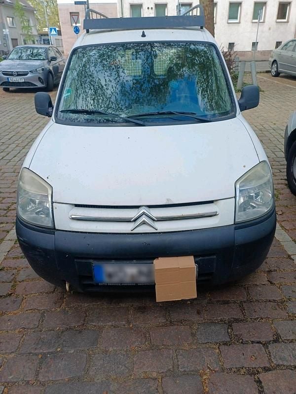 Gebraucht Citroën Berlingo 75 PS (55 kW) 2007 Weiß Van / Kleinbus