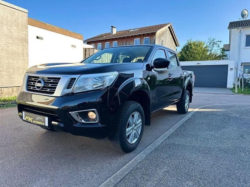 Schwarz Gebraucht 2016 Nissan Navara Abholung | 13.490 € (Guter Preis) - Bild 1/4