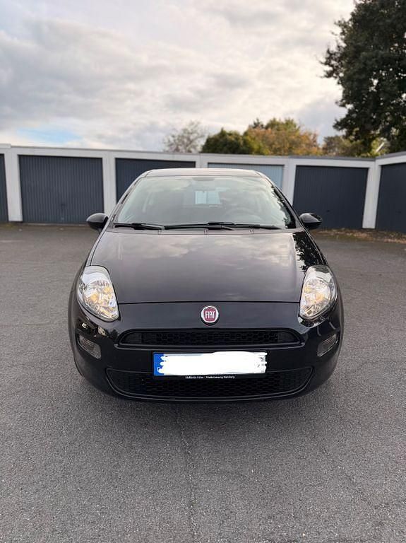 Schwarz Gebraucht 2014 Fiat Grande Punto Street Kleinwagen | 5.800 € (Teuer) - Bild 1/4