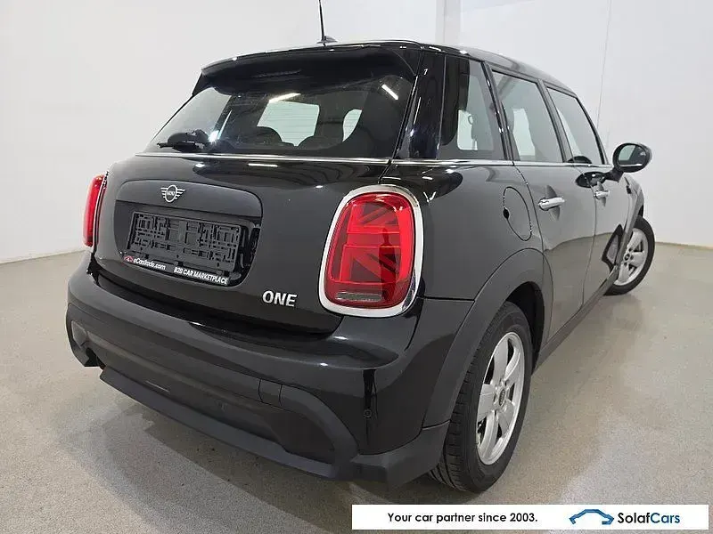 Occasion Mini ONE 102 PK (75 kW) 2021 Zwart Hatchback