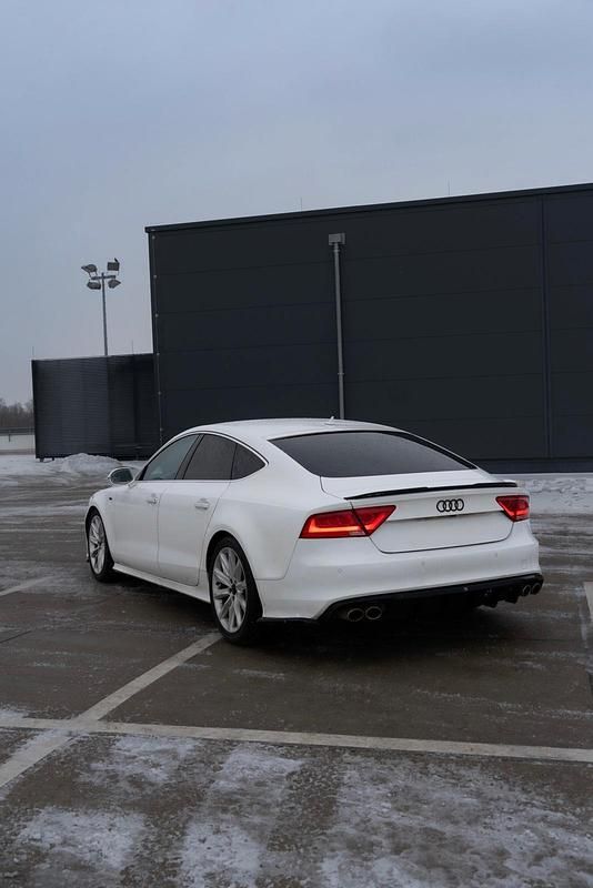 Gebraucht Audi A7 S-Line 245 PS (180 kW) 2011 Weiß Kleinwagen
