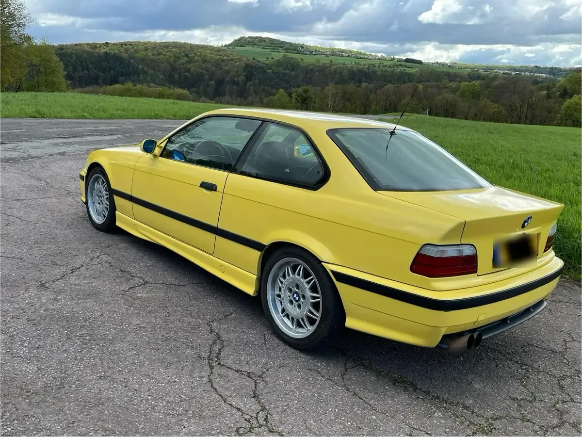 Second-hand BMW M3 286 CP (210 kW) 1994 Galben Coupe