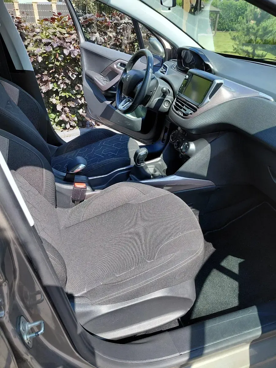 Gebraucht Peugeot 2008 80 PS (58 kW) 2013 Braun SUV