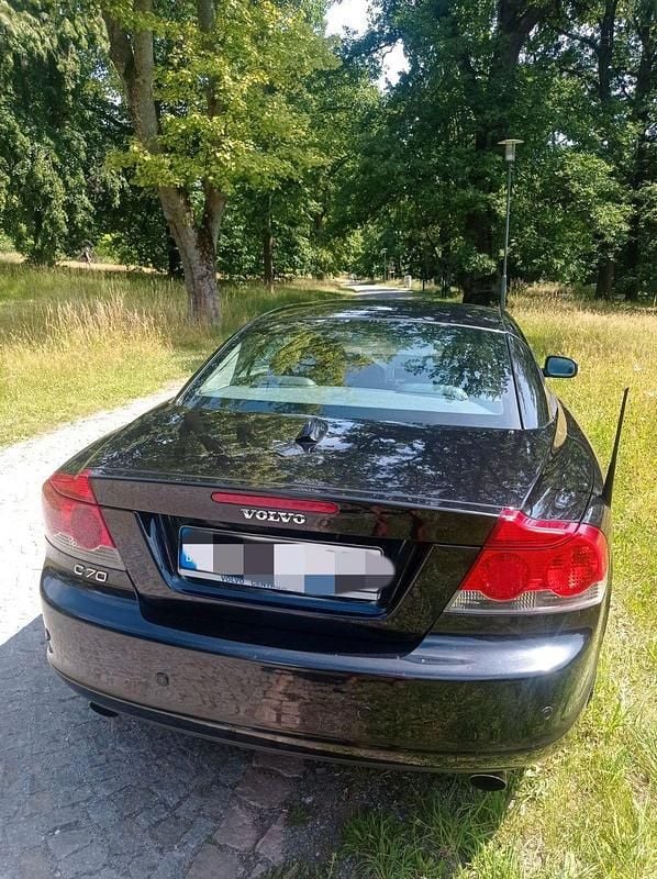 Schwarz Gebraucht 2008 Volvo C70 Summum Cabrio | 12.900 € (Etwas zu teuer) - Bild 1/4