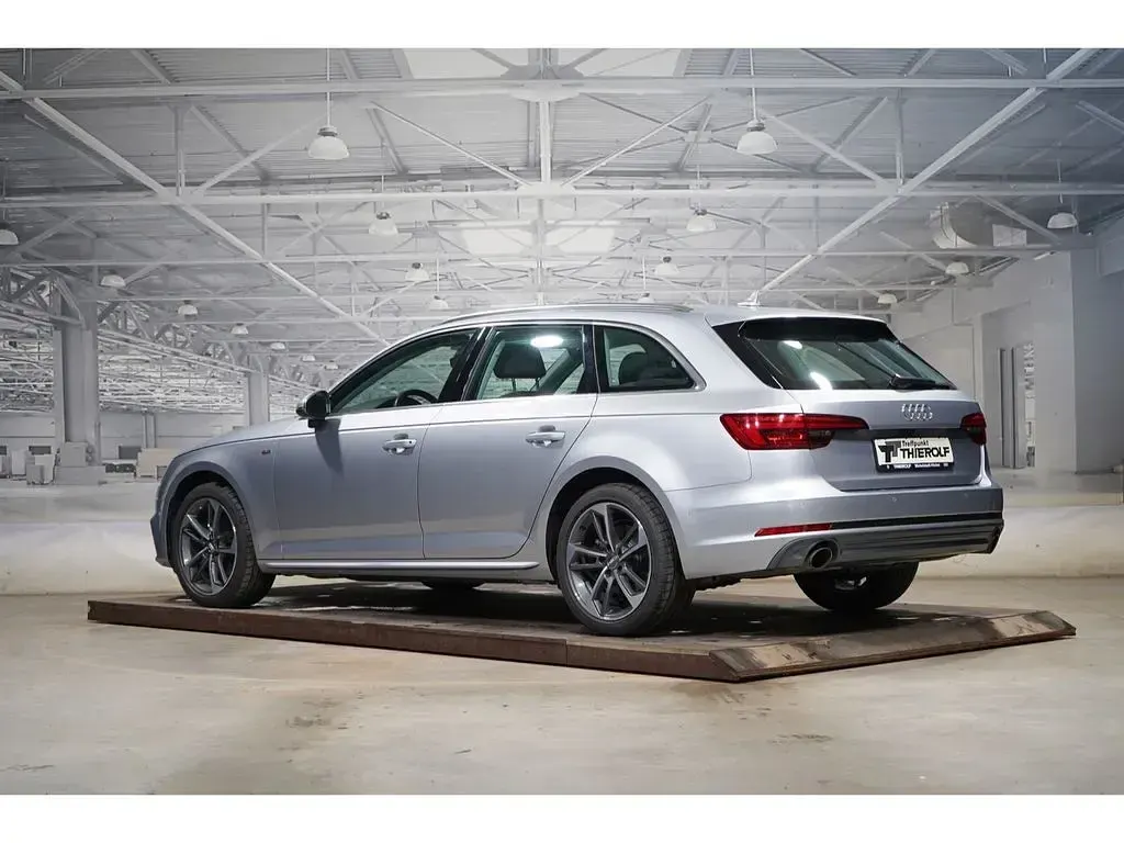 Gebraucht Audi A4 Sport 190 PS (139 kW) 2016 Florettsilber metallic Kombi