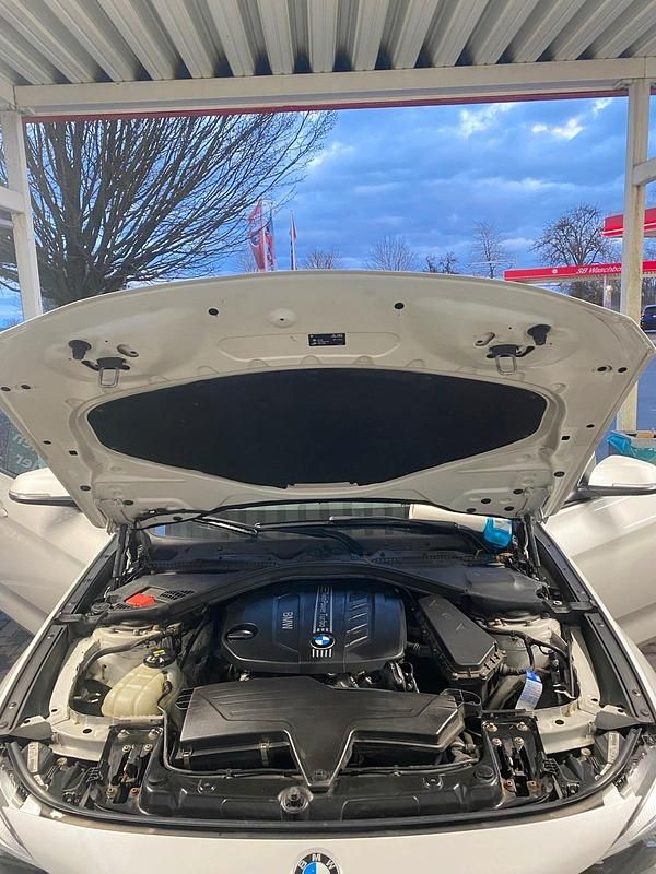 Usata BMW 320 150 CV (110 kW) 2015 Bianco Berlina