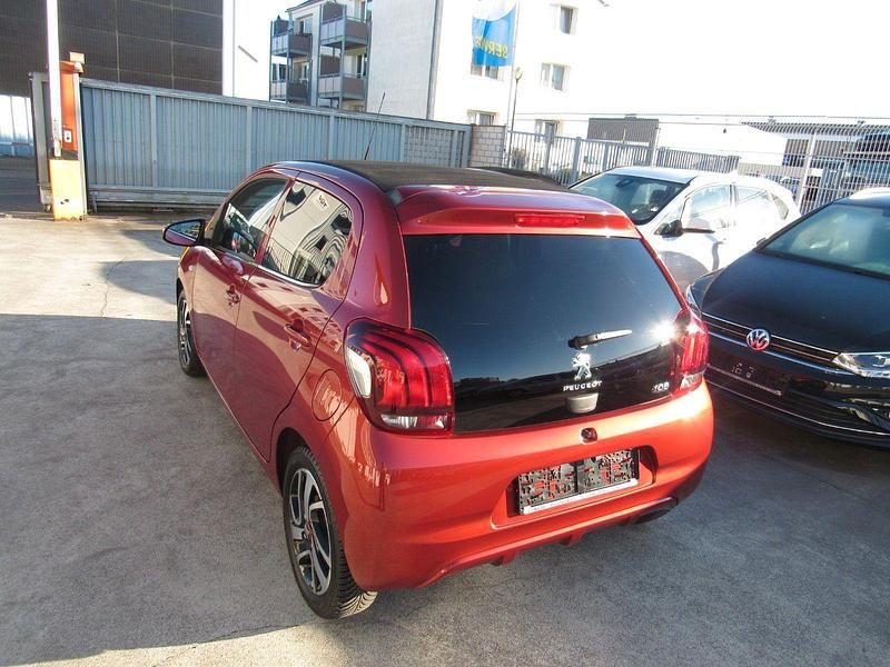 Gebraucht Peugeot 108 Top! Collection 72 PS (52 kW) 2020 Rot Kleinwagen