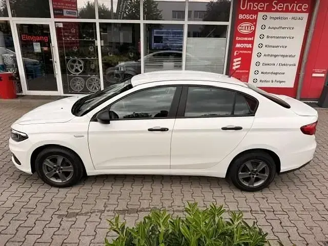 Gebraucht Fiat Tipo Pop 95 PS (69 kW) 2019 Colore esterno (bianco (vr249 Limousine