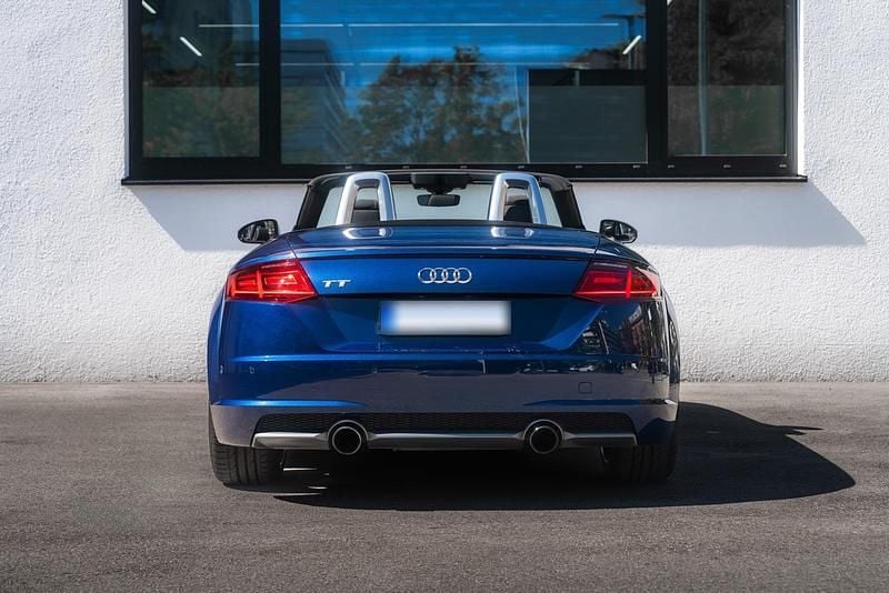 Gebraucht Audi TT Ambiente 230 PS (169 kW) 2016 Blau Coupé