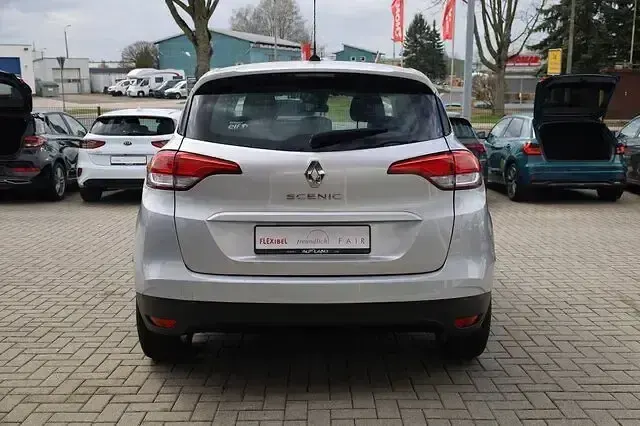 Usata Renault Scenic E-Tech 116 CV (85 kW) 2020 Argento Monovolume