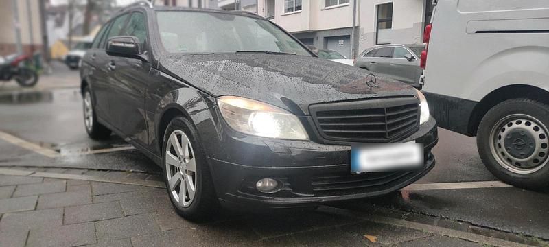 Gebraucht Mercedes C320 224 PS (164 kW) 2008 Schwarz Kombi