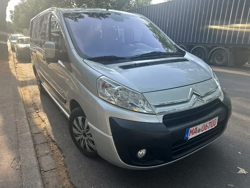 Gebraucht Citroën Jumpy Comfort 136 PS (100 kW) 2009 Silber Van / Kleinbus