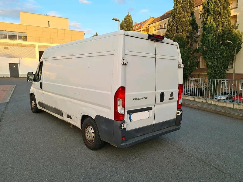 Gebraucht Fiat Ducato 130 PS (95 kW) 2017 Weiß Van