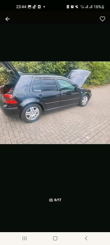 Schwarz Gebraucht 2002 VW Golf IV Limousine | 650 € (Fairer Preis) - Bild 1/4