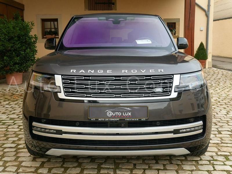 Gebraucht Land Rover Range Rover First Edition 530 PS (389 kW) 2022 Grau SUV