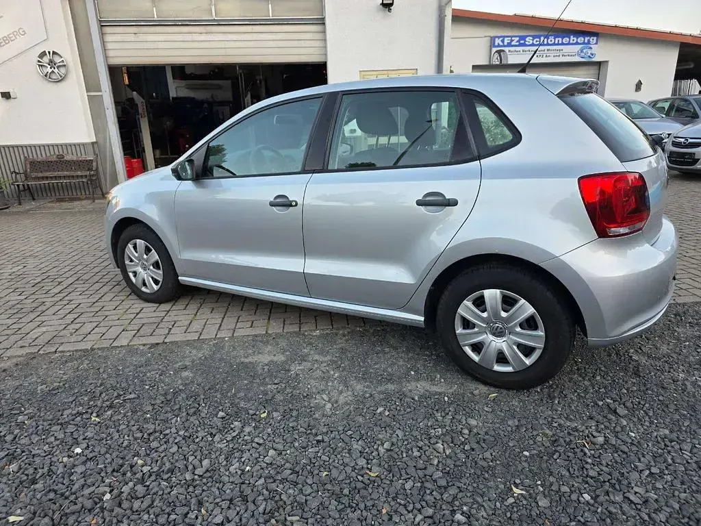 Gebraucht VW Polo Trendline 60 PS (44 kW) 2009 Silber Kleinwagen