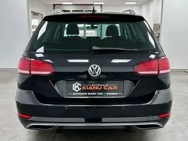 Gebraucht VW Passat 150 PS (110 kW) 2019 Andere Limousine