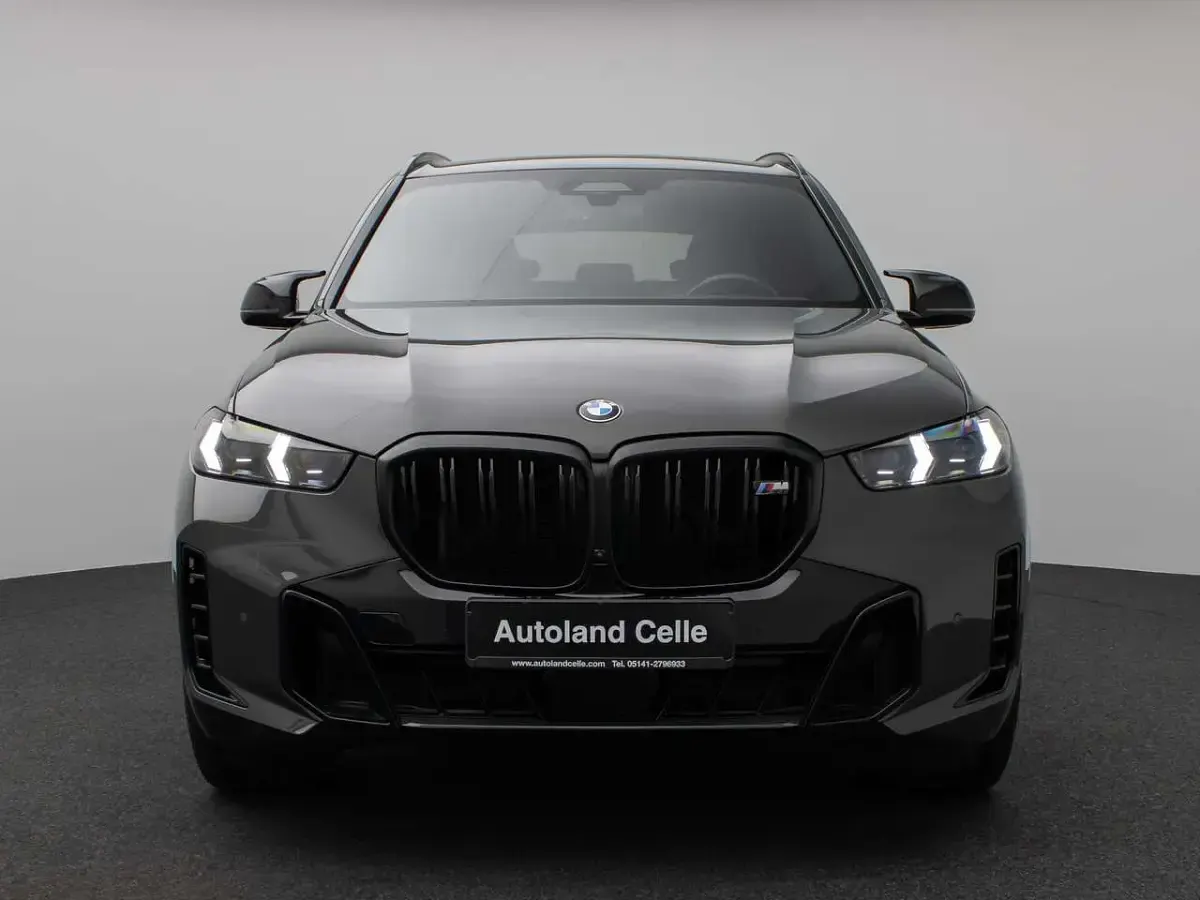 Gebraucht BMW X5 M 530 PS (389 kW) 2023 Dravitgrau metallicc36 SUV