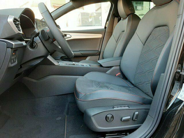 Gebraucht Seat Leon FR 204 PS (150 kW) 2020 Schwarz metallic Limousine