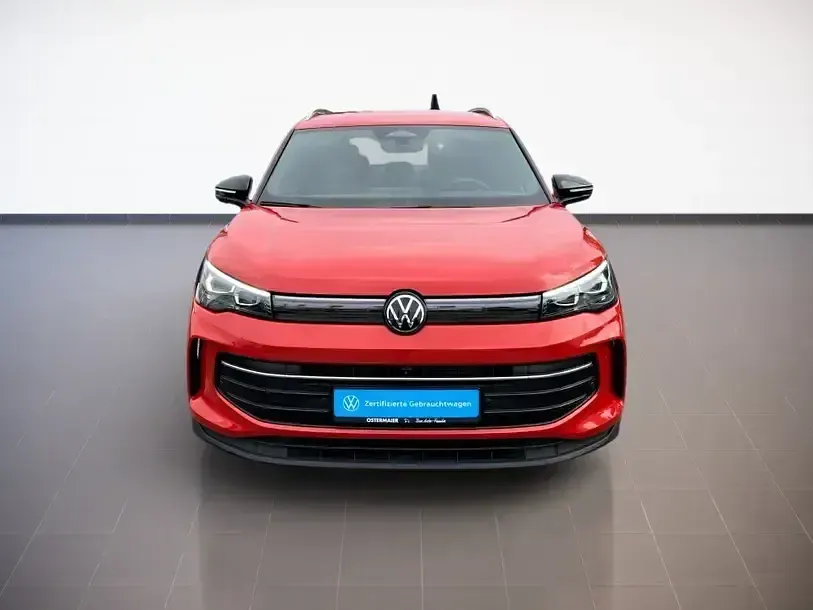 Gebraucht VW Tiguan Goal 150 PS (110 kW) 2025 Persimmon red SUV