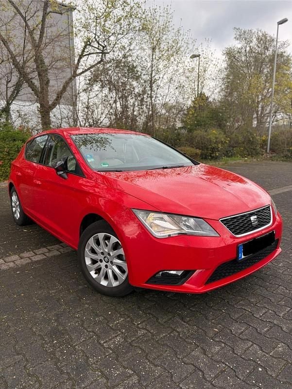 Gebraucht Seat Leon 125 PS (91 kW) 2015 Rot Limousine
