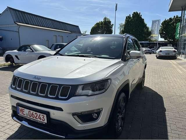 Gebraucht Jeep Compass Limited 170 PS (125 kW) 2018 Pearl white tricoat SUV