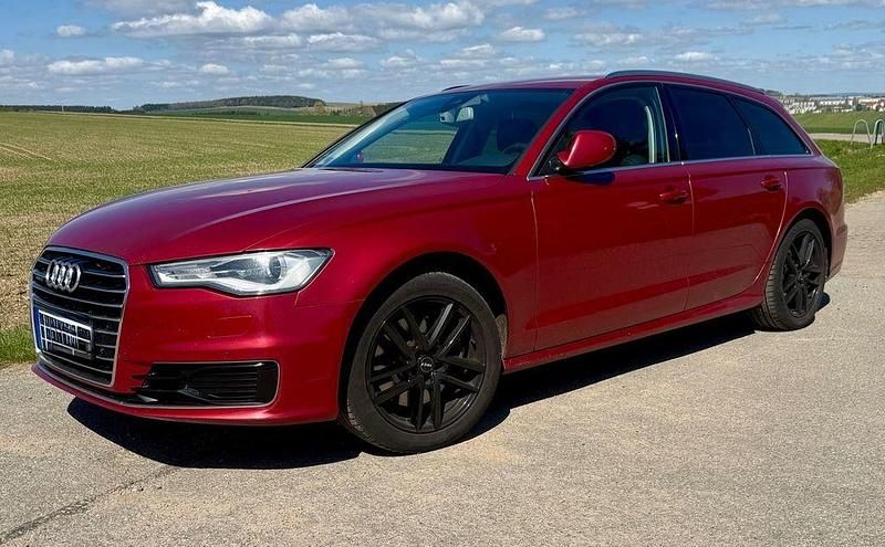 Gebraucht Audi A6 Ambiente 218 PS (160 kW) 2015 Rot Kombi