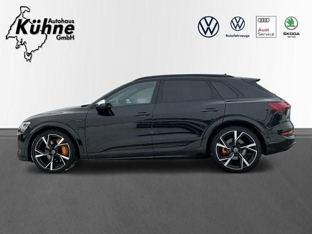 Gebraucht Audi SQ8 e-tron Ambiente 369 kW (503 PS) 2022 SUV