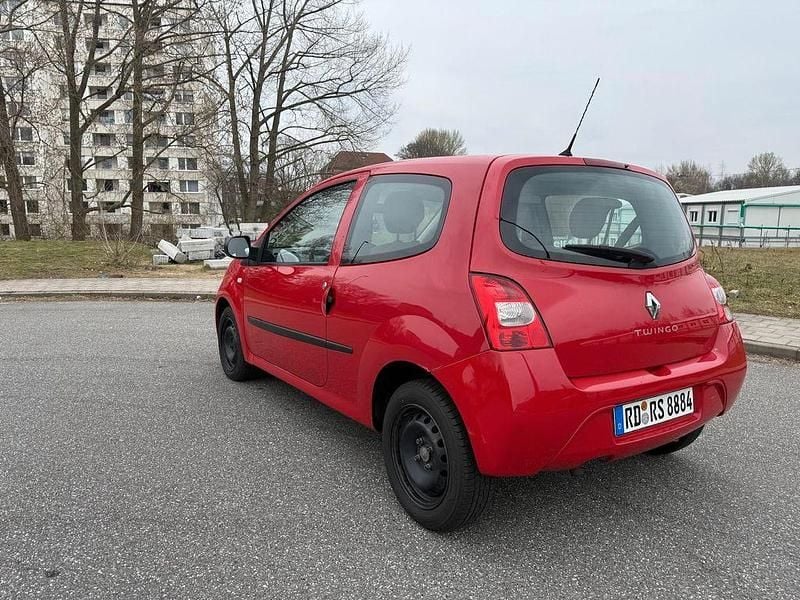 Gebraucht Renault Twingo Dynamique 75 PS (55 kW) 2012 Rot Kleinwagen