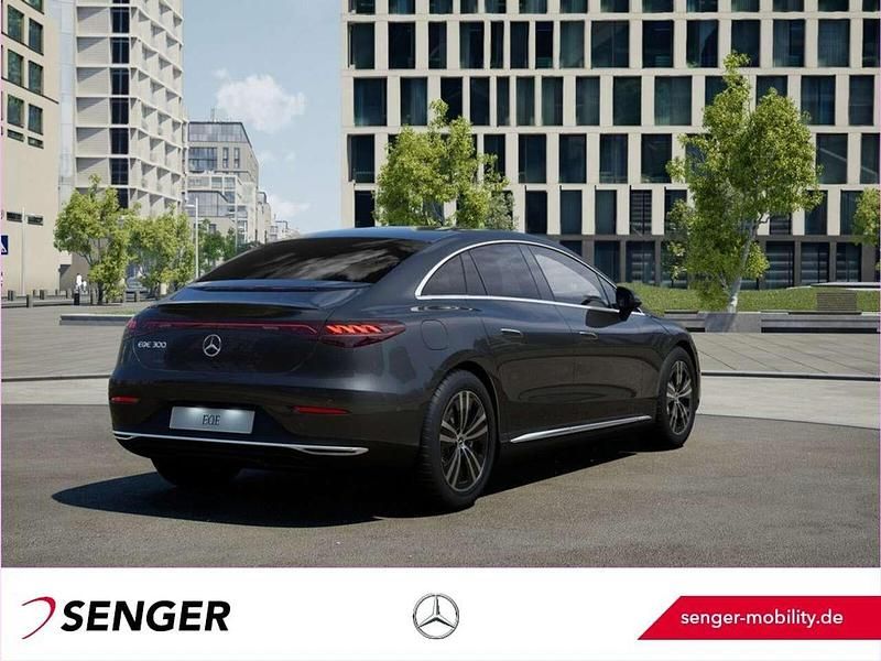 Gebraucht Mercedes EQE300 Electric Art 180 kW (245 PS) 2024 Lack graphitgrau Limousine