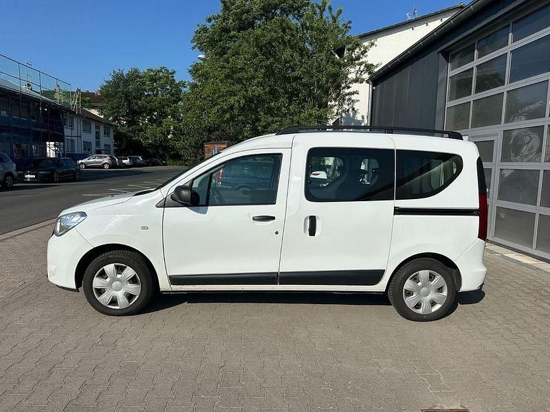 Gebraucht Dacia Dokker Ambiance 75 PS (55 kW) 2015 Weiß Van / Kleinbus