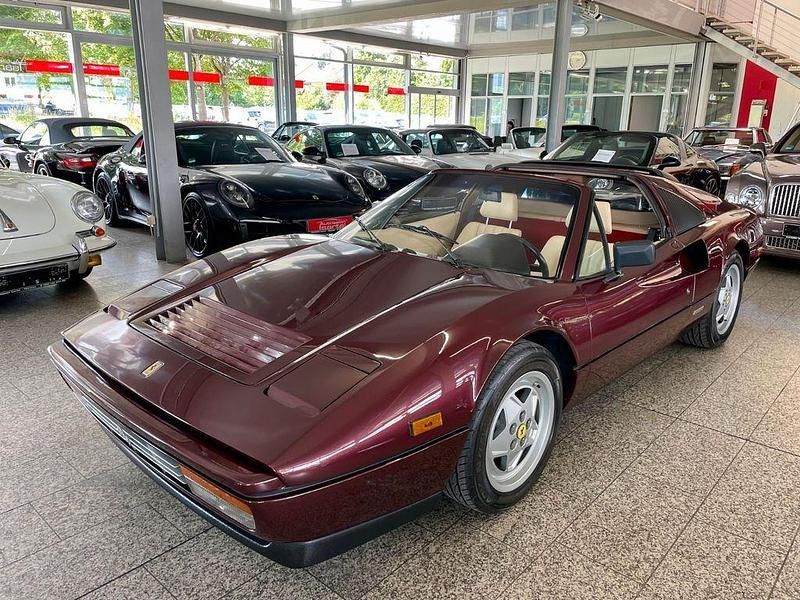 Violett (prugnametallizato) Gebraucht 1989 Ferrari 328 Cabrio | 99.500 € - Bild 1/4