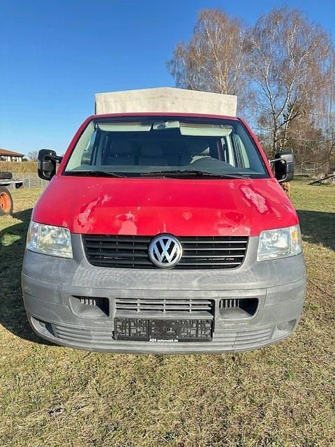 Gebraucht VW T5 105 PS (77 kW) 2004 Rot Van