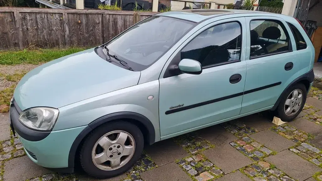 Gebraucht Opel Corsa Comfort 75 PS (55 kW) 2001 Grün Kleinwagen
