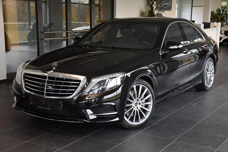 Schwarz Gebraucht 2013 Mercedes S500 AMG line Limousine | 43.490 € - Bild 1/4