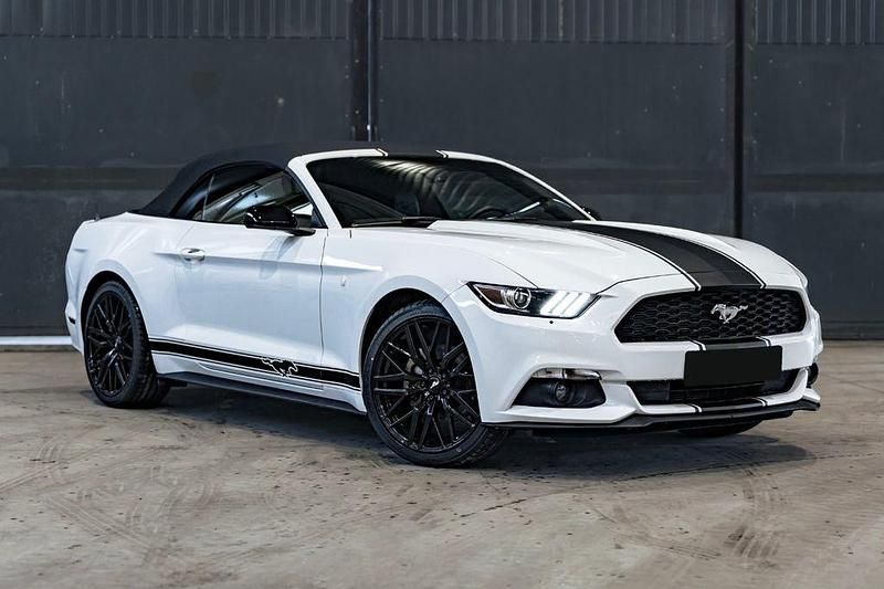 Gebraucht Ford Mustang 317 PS (233 kW) 2016 Weiß Cabrio