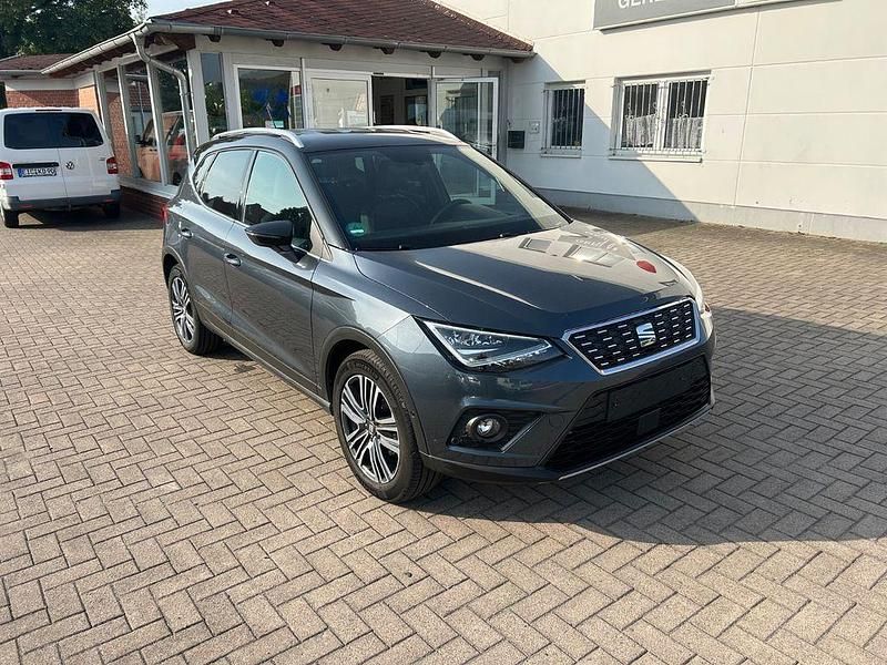 Grau Gebraucht 2021 Seat Arona XCELLENCE SUV | 17.990 € (Guter Preis) - Bild 1/4