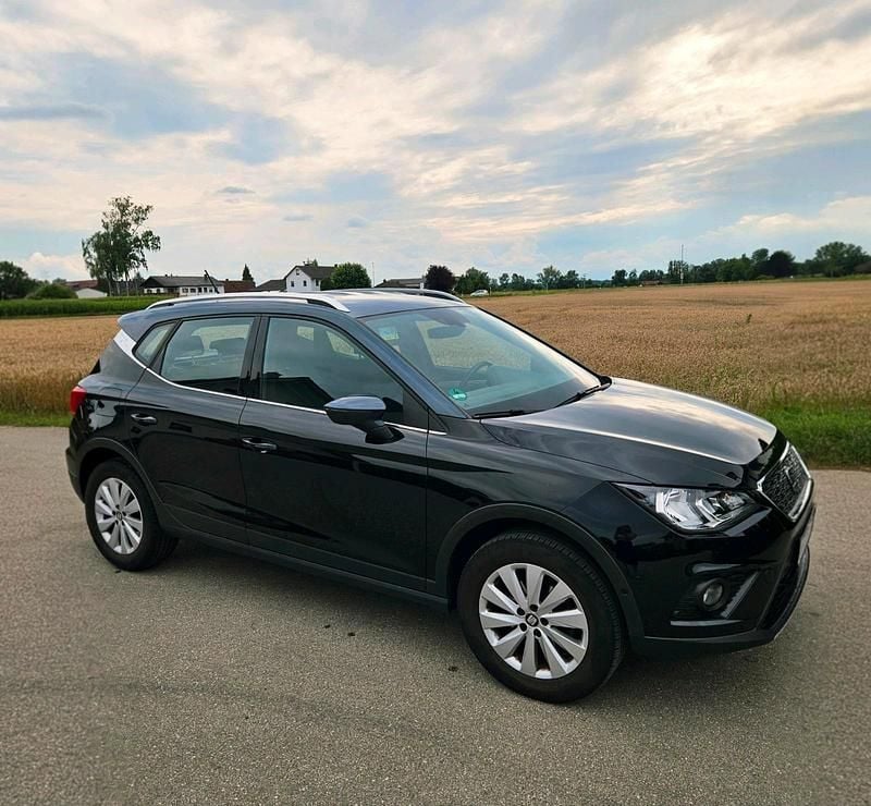 Schwarz Gebraucht 2019 Seat Arona XCELLENCE SUV | 14.700 € (Superpreis) - Bild 1/4